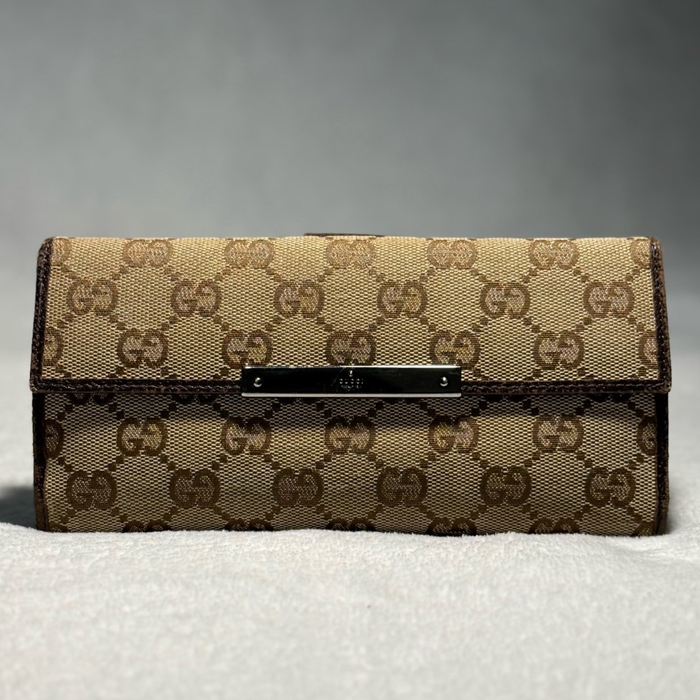 Authenticated Gucci GG Canvas Continental Wallet